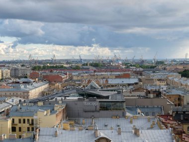 Yaz günü Saint Petersburg hava manzarası