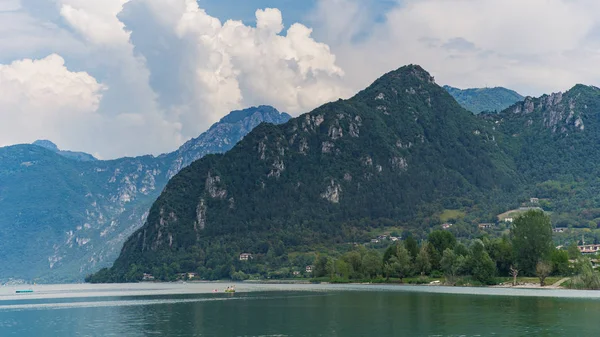 Jezioro Dolinie Górskiej Włochy Idrosee Wspaniała Przyroda Górach Włochy — Zdjęcie stockowe