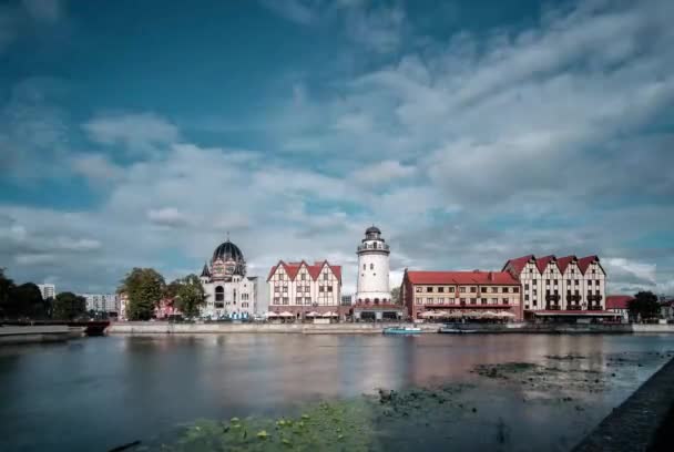 Ridnaya Derevnya Timelaps Oblaka Ostrov Kanta Kaliningrad – stockvideo