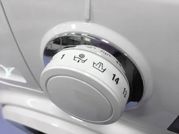 Close up do moderno painel de controle de microondas, botão e modos — Fotografia de Stock