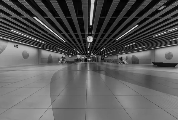 Estacin Metro Del Aeropuerto Barcelona — Stock Photo, Image