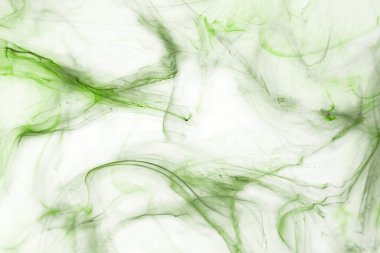 Beyaz kağıt arka planda renkli mürekkep ve suluboya doku. 