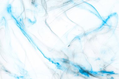 Beyaz kağıt arka planda renkli mavi mürekkep. Doku