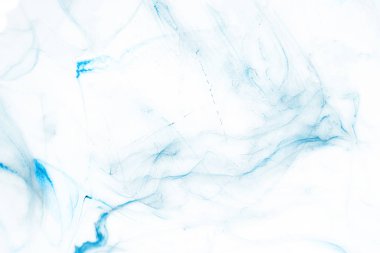 Beyaz kağıt arka planda renkli mavi mürekkep. Doku