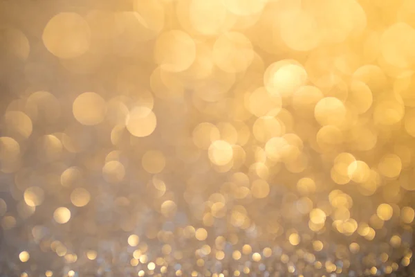 Perak berkilauan Natal latar belakang abstrak dalam cahaya emas — Stok Foto