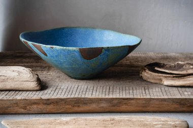 Wabi Sabi tarzında el yapımı seramik..