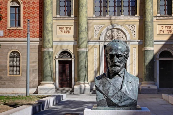 Modena Emilia Romagna Italia Piazza Mazzini Giuseppe Mazzini Busto Bronzo — Foto Stock