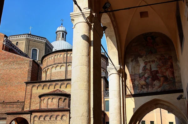 Padova Centro Storico Cattedrale Portico Santa Maria Assunta — Foto Stock