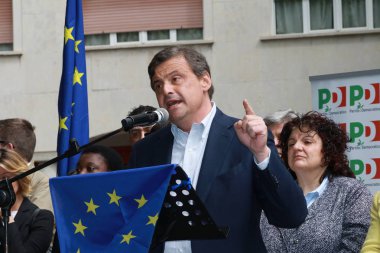 Modena - İtalya, 4 Mayıs 2019: Carlo Calenda, kamu siyaset konferansı Pd partisi