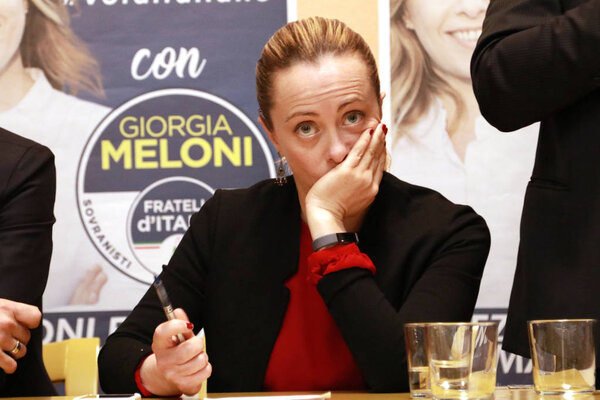 Джорджия Мелони - МОДЕНА - ИТАЛИЯ, 6 января 2019 года - общественно-политическая конференция партии Fratelli dItalia
