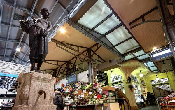 Modena Albinelli Tradycyjny Rynek Historycznym Centrum Miasta Szczegóły Pomnik — Zdjęcie stockowe