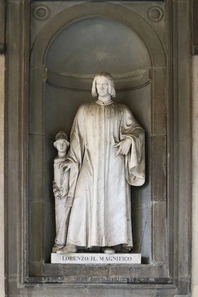 Lorenzo Medici Statue Uffizi Museum Palace Florence Tuscany Italy — Stock Photo, Image