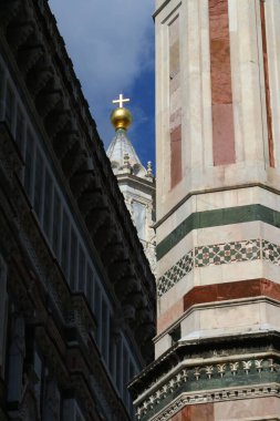 Filippo Brunelleschi 'nin evi. Şehrin, Floransa' nın, İtalya 'nın, ünlü turistik yerinin gökyüzü detayları.