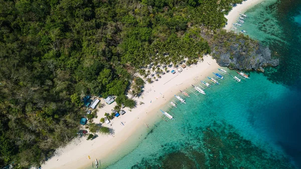Spiaggia di Siete Pecados a El Nido, Palawan Filippine — Foto Stock