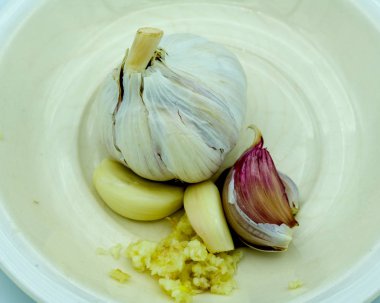 Hazırlık aşamalarında sarımsak