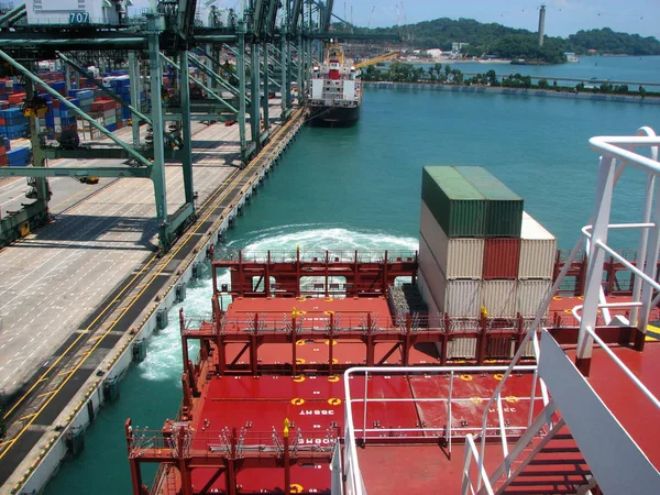Navio Porta Contentores Carregar Porto Terminal Contentores — Fotografia de Stock