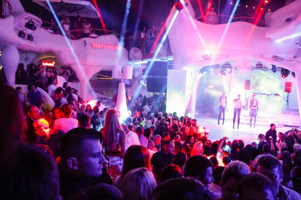 Odessa Ukraina Maj 2013 Night Club Party Människor Njuter Dansande — Stockfoto