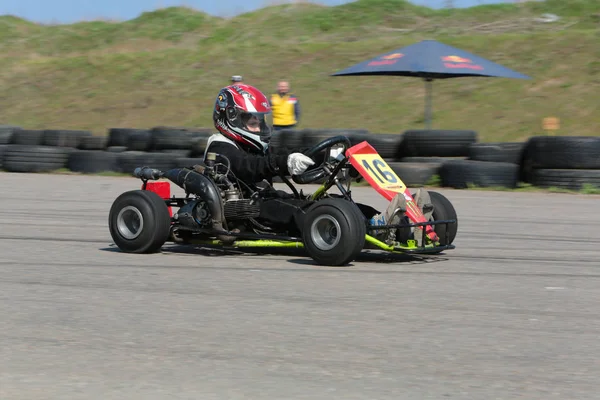 Odessa Ukraina Kwietnia 2017 Karting Championship Dzieci Młodzieży Dorosłych Kart — Zdjęcie stockowe