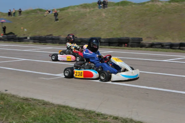 Odessa Oekraïne April 2017 Kartkampioenschap Kinderen Tieners Volwassenen Kart Racing — Stockfoto