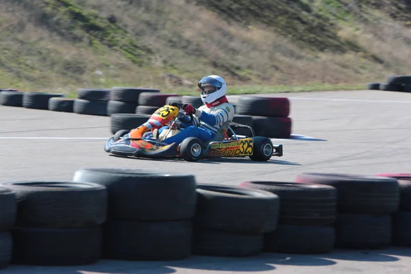 Odessa Ucrania Abril 2017 Campeonato Karting Niños Adolescentes Conductores Karts —  Fotos de Stock