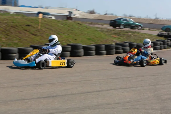 Odessa Ucrania Abril 2017 Campeonato Karting Niños Adolescentes Conductores Karts —  Fotos de Stock