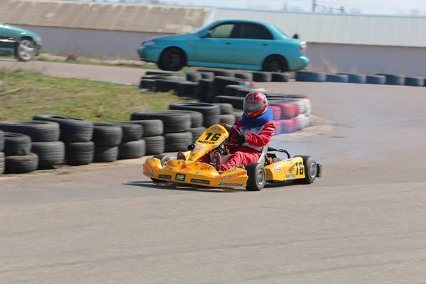 Odessa Ukraine April 2017 Kartmeisterschaft Kinder Jugendliche Und Erwachsene Kartfahrer — Stockfoto