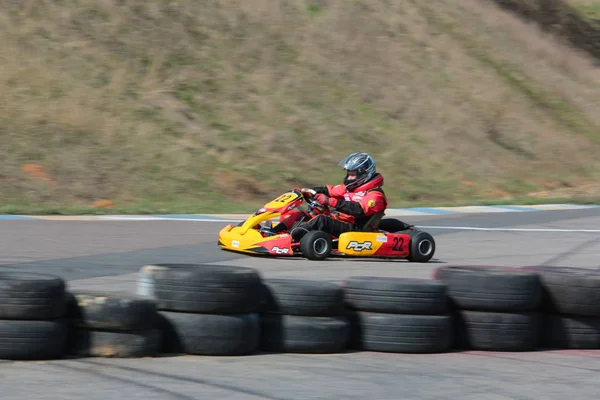 Odessa Ucrania Abril 2017 Campeonato Karting Pilotos Karts Casco Traje — Foto de Stock