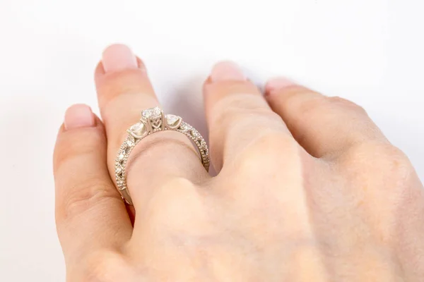 Close Female Hand Ring — Stock Photo, Image