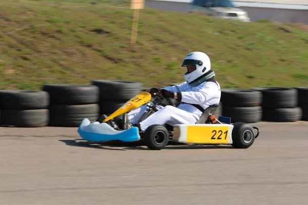 Odessa Ukraina April 2017 Karting Championship Barn Tonåringar Och Vuxna — Stockfoto