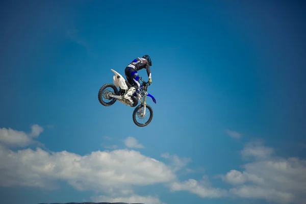 Odessa Ucrânia Agosto 2017 Piloto Profissional Fmx Freestyle Motocross Fazendo — Fotografia de Stock