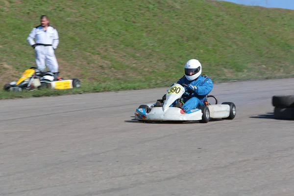 Odessa Ucrania Abril 2017 Campeonato Karting Niños Adolescentes Conductores Karts —  Fotos de Stock