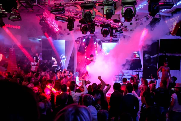 Odessa Ucrania Septiembre 2013 Club Nocturno Party People Enjoy Music — Foto de Stock