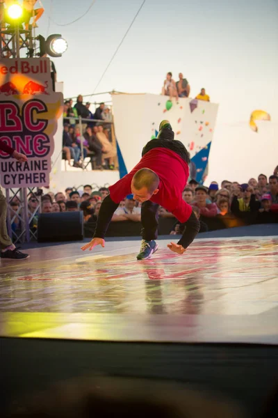 Odessa Ukrayna Ağustos 2017 Savaş Dansı Break Dans Hip Hop — Stok fotoğraf