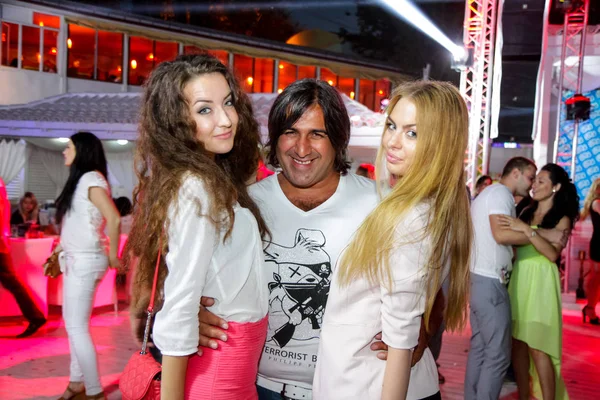 Odessa Ucrânia Maio 2013 Ibiza Night Club Pessoas Posando Descansando — Fotografia de Stock