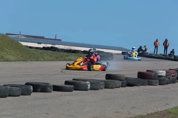 Odessa Ucrania Abril 2017 Campeonato Karting Niños Adolescentes Conductores Karts — Foto de Stock