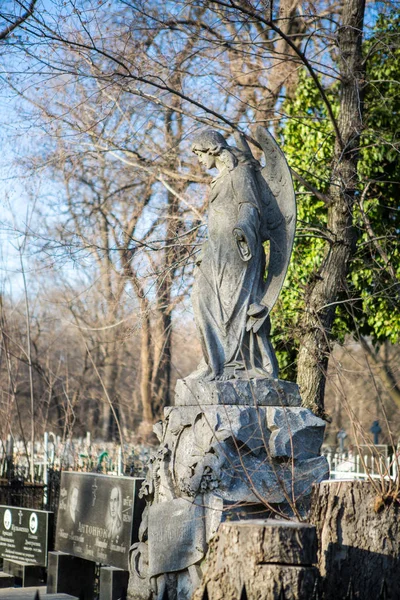 Frammenti Cimitero Giorno Freddo — Foto Stock