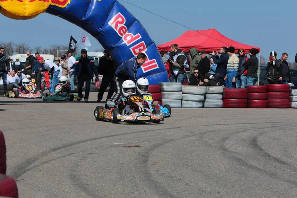 Odessa Ucrania Abril 2017 Campeonato Karting Pilotos Karts Casco Traje — Foto de Stock