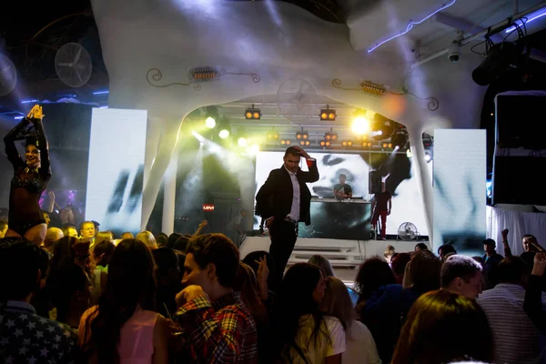 Odessa Ucrania Mayo 2013 Fiesta Club Nocturno Gente Disfrutando Sonido — Foto de Stock