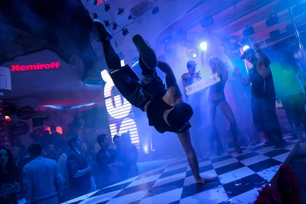 Odessa Ukraine September 2013 Dancers Dance Show Ibiza Night Club — Stock Photo, Image