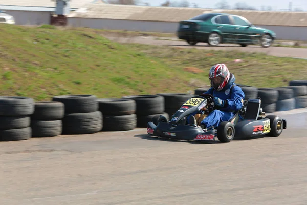 Odessa Ucrania Abril 2017 Campeonato Karting Niños Adolescentes Conductores Karts —  Fotos de Stock