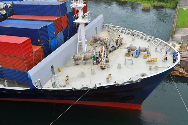 Merchant Ship Passing Locks Panama Canal — Stock Photo, Image