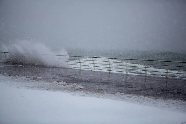 Vacker Utsikt Över Storm Havet Vinter — Stockfoto