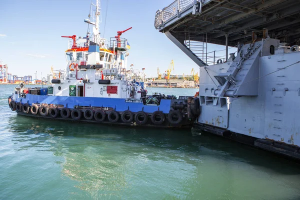 Barco Agua Del Mar Transportador Embarcaciones Agua —  Fotos de Stock