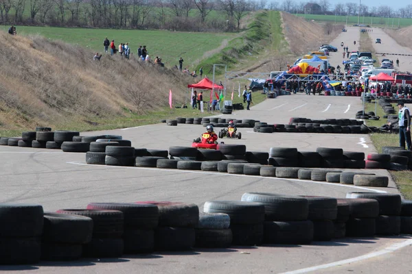 Odessa Ucrania Abril 2017 Campeonato Karting Niños Adolescentes Conductores Karts —  Fotos de Stock