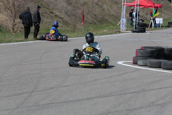 Odessa Ucrania Abril 2017 Campeonato Karting Niños Adolescentes Conductores Karts —  Fotos de Stock