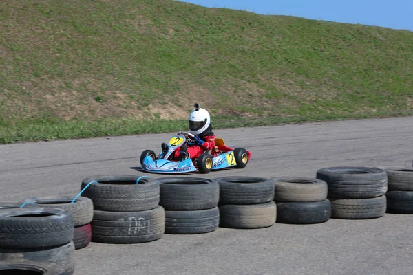 Odessa Ucrania Abril 2017 Campeonato Karting Niños Adolescentes Conductores Karts —  Fotos de Stock