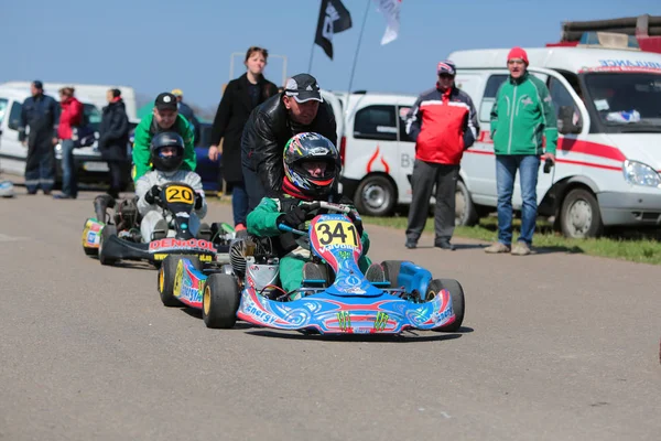 Odessa Ucrania Abril 2017 Campeonato Karting Niños Adolescentes Conductores Karts — Foto de Stock