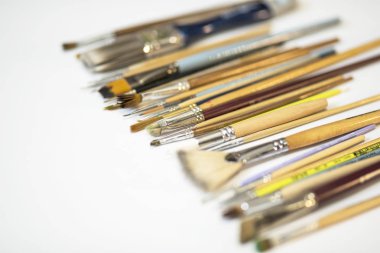 Çeşitli çizim ve tasarım için Boya fırçaları