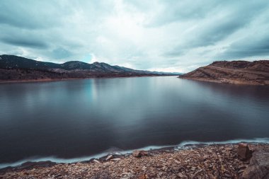 Kışın horsetooth rezervuar