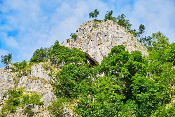 Висока Кам Яна Стіна Печерами Багатоступенена Сходження Маршрутів Через Феррарата — стокове фото